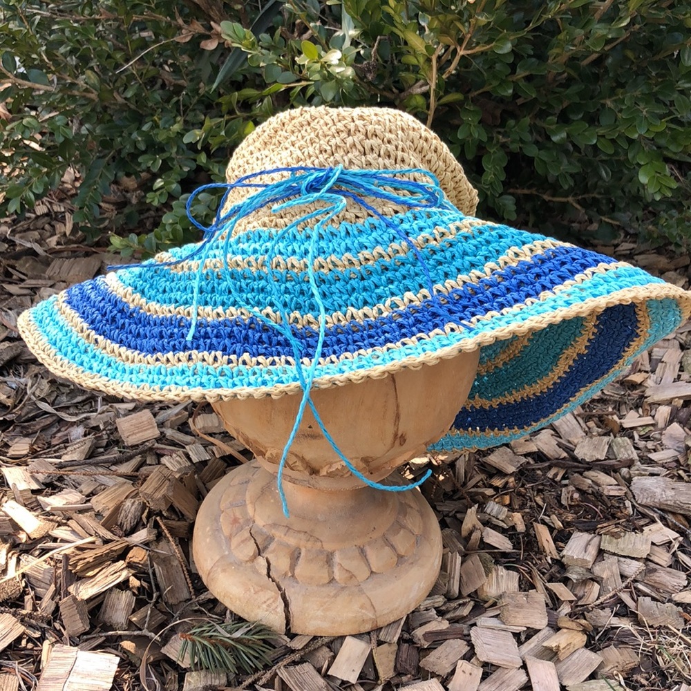 EUC-Target brand Paper Sun Hat-OSFM-Tan/Blue/Teal